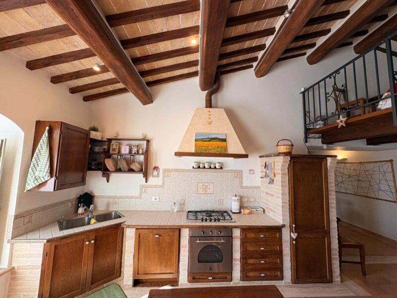 appartamento secondo piano cucina